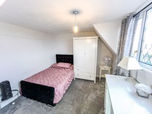 Photo 11- click for photo gallery